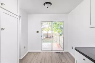 321 Sherando Cir, Stephens City, VA 22655 - Photo 12