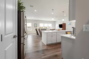 151 McCormick Cir, Winchester, VA 22602 - Photo 10