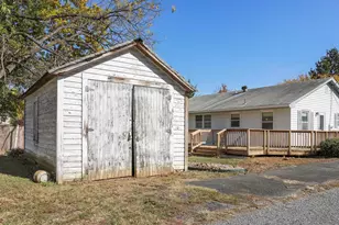 239 Chestnut St, Winchester, VA 22601 - Photo 32