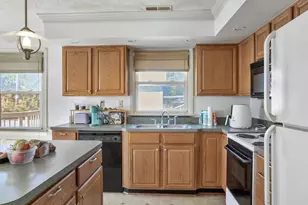 239 Chestnut St, Winchester, VA 22601 - Photo 8