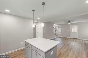 109 Sycamore Pl, Cross Junction, VA 22625 - Photo 14