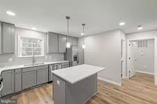 109 Sycamore Pl, Cross Junction, VA 22625 - Photo 12