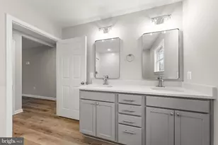 109 Sycamore Pl, Cross Junction, VA 22625 - Photo 20