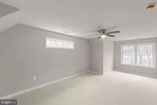 109 Sycamore Pl, Cross Junction, VA 22625 - Photo 22