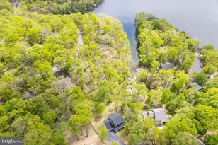 109 Sycamore Pl, Cross Junction, VA 22625 - Photo 38