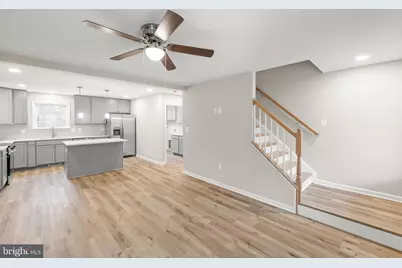 109 Sycamore Place, Cross Junction, VA 22625 - Photo 4