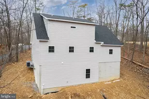 109 Sycamore Pl, Cross Junction, VA 22625 - Photo 32