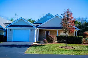 105 Tanglewood Ln, Winchester, VA 22602 - Photo 1