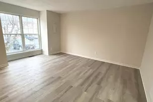 305 Sutton Ct, Winchester, VA 22601 - Photo 2