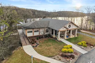 323 Masters Dr, Cross Junction, VA 22625 - Photo 42