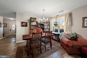 203 Crestwood Ln, Winchester, VA 22602 - Photo 12