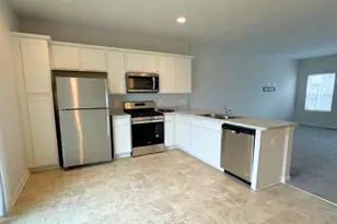 146 Galaxy Pl, Stephenson, VA 22656 - Photo 2