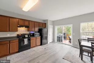 241 Patchwork Dr, Stephenson, VA 22656 - Photo 4