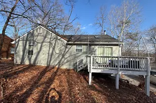 1220 Lakeview Dr, Cross Junction, VA 22625 - Photo 2