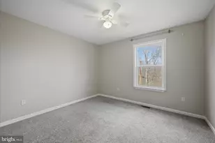 1220 Lakeview Dr, Cross Junction, VA 22625 - Photo 24