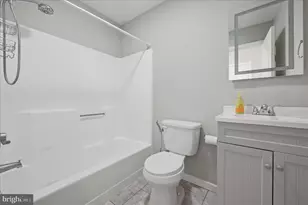 1220 Lakeview Dr, Cross Junction, VA 22625 - Photo 40