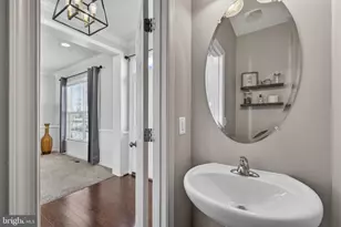 104 Blackford Dr, Stephenson, VA 22656 - Photo 6