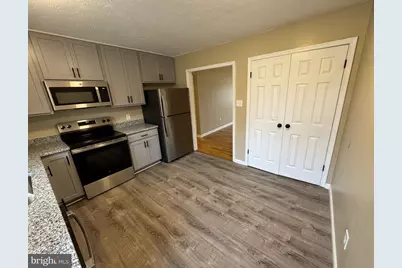 127 Longstreet Ave, Winchester, VA 22603 - Photo 6