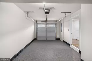 131 Kensington Cir, Middletown, VA 22645 - Photo 2