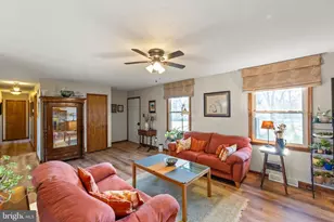 104 Greenwood Ct, Cross Junction, VA 22625 - Photo 12