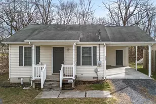 5102 Comer Dr, Stephens City, VA 22655 - Photo 1