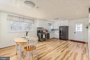 113 Williamson Rd, Winchester, VA 22602 - Photo 6