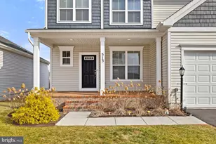 513 Parkland Dr, Stephenson, VA 22656 - Photo 2