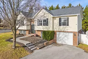 114 Patrick Pl, Stephens City, VA 22655 - Photo 2