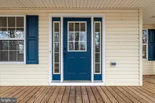 209 Winchester Dr, Winchester, VA 22602 - Photo 8