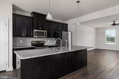 103 Twinleaf Way, Lake Frederick, VA 22630 - Photo 2