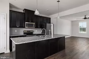 103 Twinleaf Way, Lake Frederick, VA 22630 - Photo 2