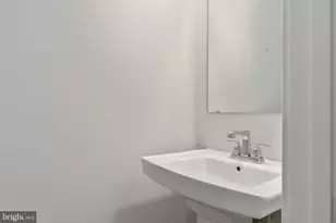 103 Twinleaf Way, Lake Frederick, VA 22630 - Photo 10