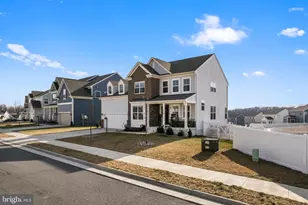 225 Lehigh Dr, Winchester, VA 22602 - Photo 2