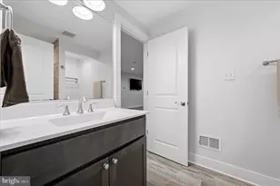 516 Sleigh Dr, Cross Junction, VA 22625 - Photo 56