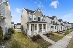 211 Shoe Buckle Ct, Stephens City, VA 22655 - Photo 2