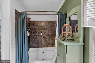 236 Kump Dr, Gore, VA 22637 - Photo 28