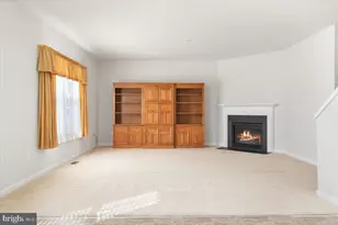 556 Garden Gate Dr, Stephens City, VA 22655 - Photo 8