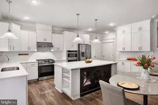 254 Whistlewood Ln, Winchester, VA 22602 - Photo 10