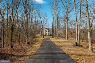 157 Oak Dr, Winchester, VA 22603 - Photo 2