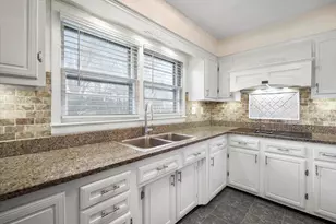 570 Welltown Rd, Winchester, VA 22603 - Photo 8