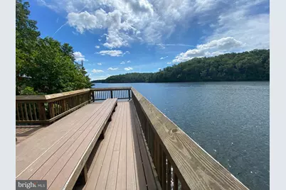 1065 Lakeview Drive, Cross Junction, VA 22625 - Photo 6