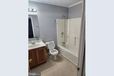 121 Hampton Court, Winchester, VA 22601 - Photo 8