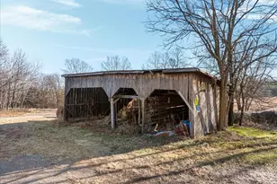 1990 Collinsville Rd, Cross Junction, VA 22625 - Photo 24