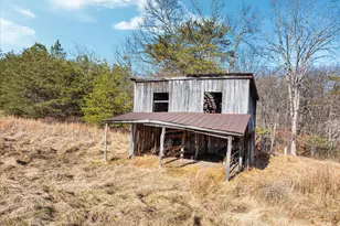 1990 Collinsville Rd, Cross Junction, VA 22625 - Photo 6