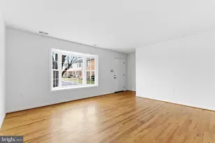 233 Nottoway Dr, Stephens City, VA 22655 - Photo 2