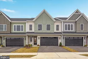 117 Wagtail Ln, Winchester, VA 22603 - Photo 2