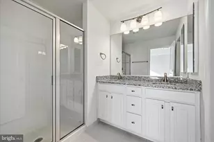 156 Solara Dr, Winchester, VA 22602 - Photo 38