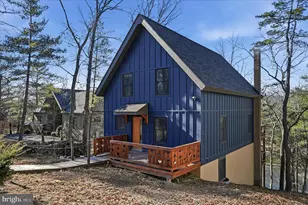 241 Sunset Cir, Cross Junction, VA 22625 - Photo 2