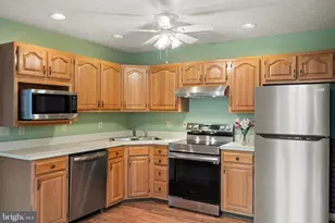 112 Jefferson Ct, Stephens City, VA 22655 - Photo 4