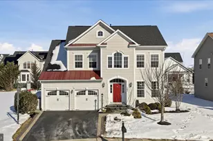 105 Garret Ct, Stephenson, VA 22656 - Photo 2